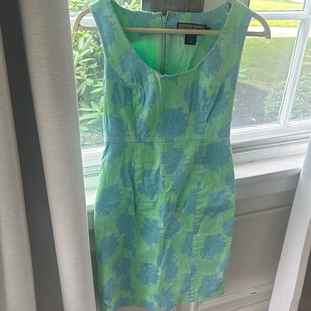Vineyard Vines dress